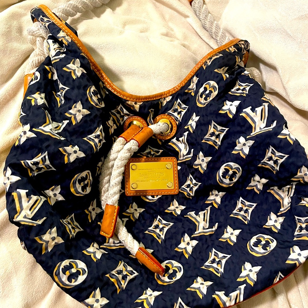 M40235 Cruise Line Bull Mm Shoulder Bag 2009-2010